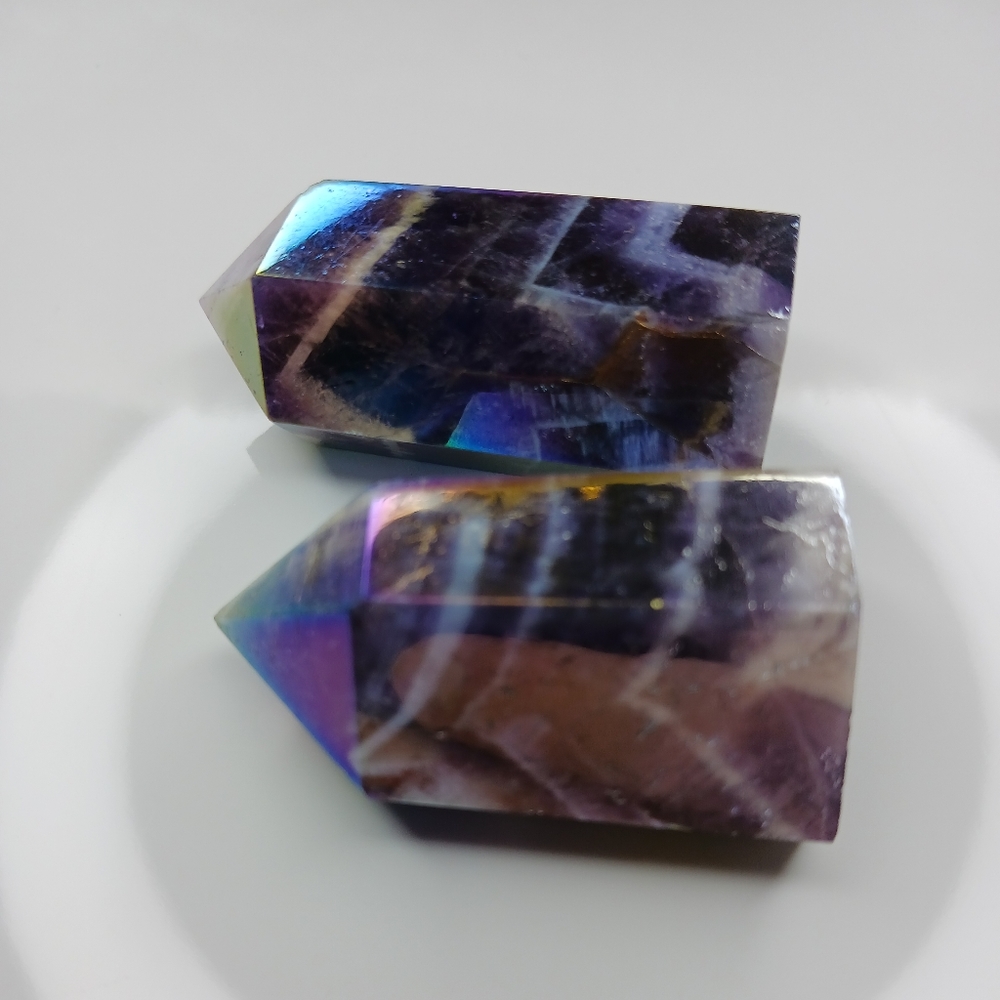 Amethyst Chevron Aura Tower